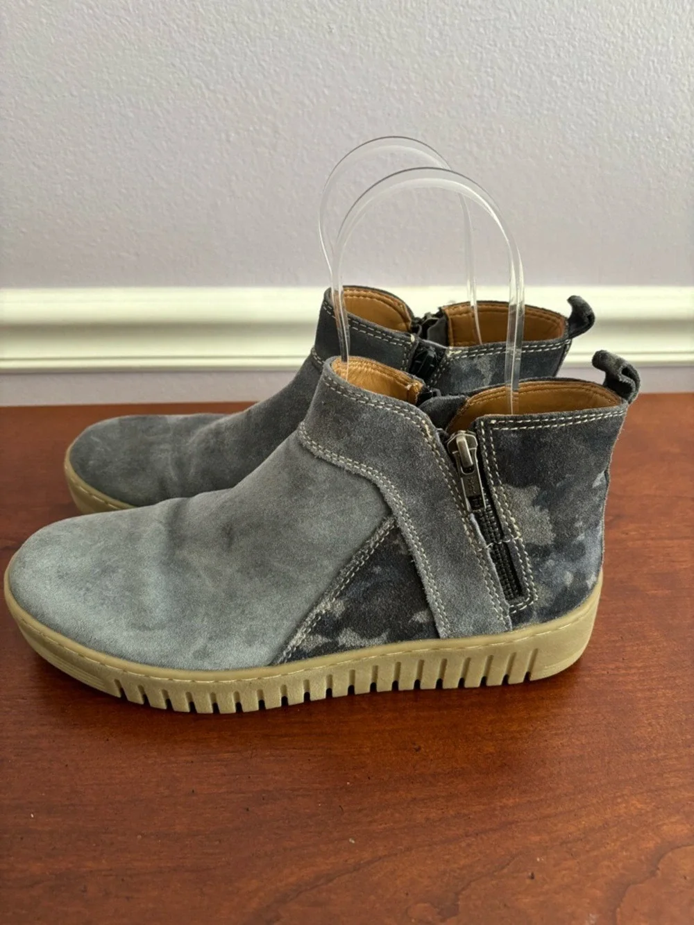 Comfortiva Align Bluish Suede Ankle Boots | Size 8 | EUC